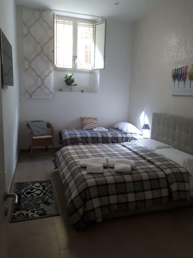 Garibaldi House Apartment 那不勒斯 外观 照片