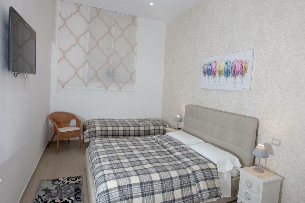 Garibaldi House Apartment 那不勒斯 外观 照片